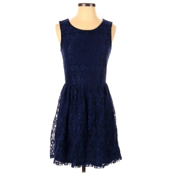 🎀👗 Forever 21 Lace Overlay Dress Sleeveless - Picture 1 of 4